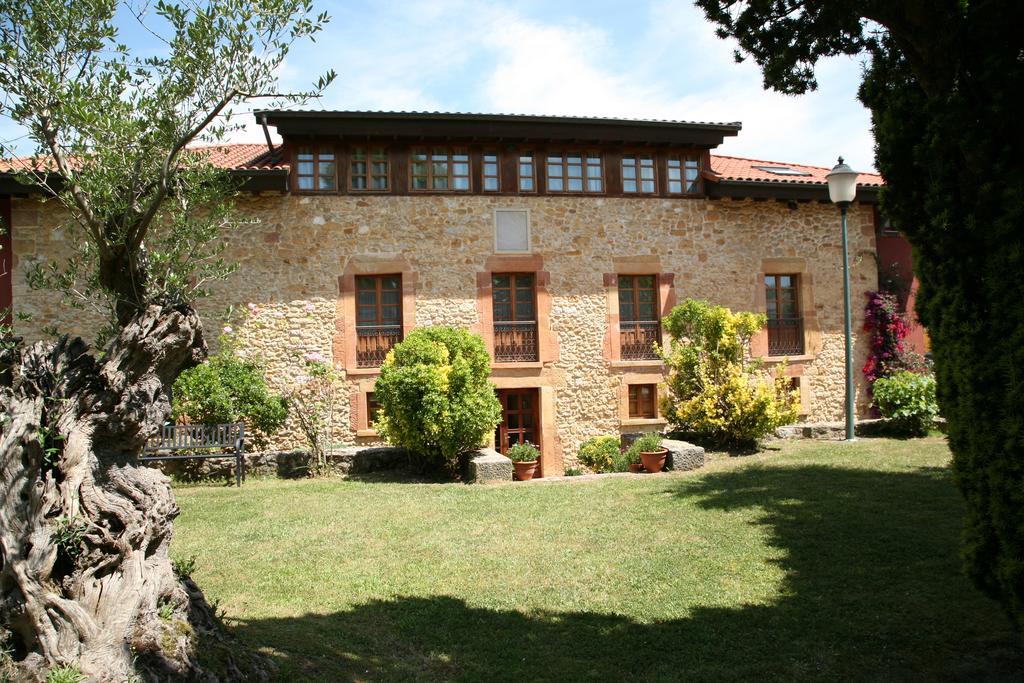 Hotel Palacio De La Vinona Oviedo Esterno foto